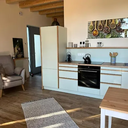 Ulme In Naunhof Leipziger Neuseenland Apartment