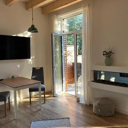 Ulme In Naunhof Leipziger Neuseenland Apartment Kohra